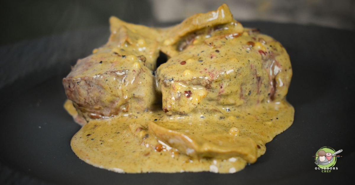 Easy Venison Medallions (with creamy sauce)